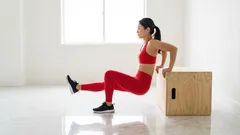 マットもジムもいらない平らなお腹：椅子で行うこの2つの動きで腹筋を鍛えよう